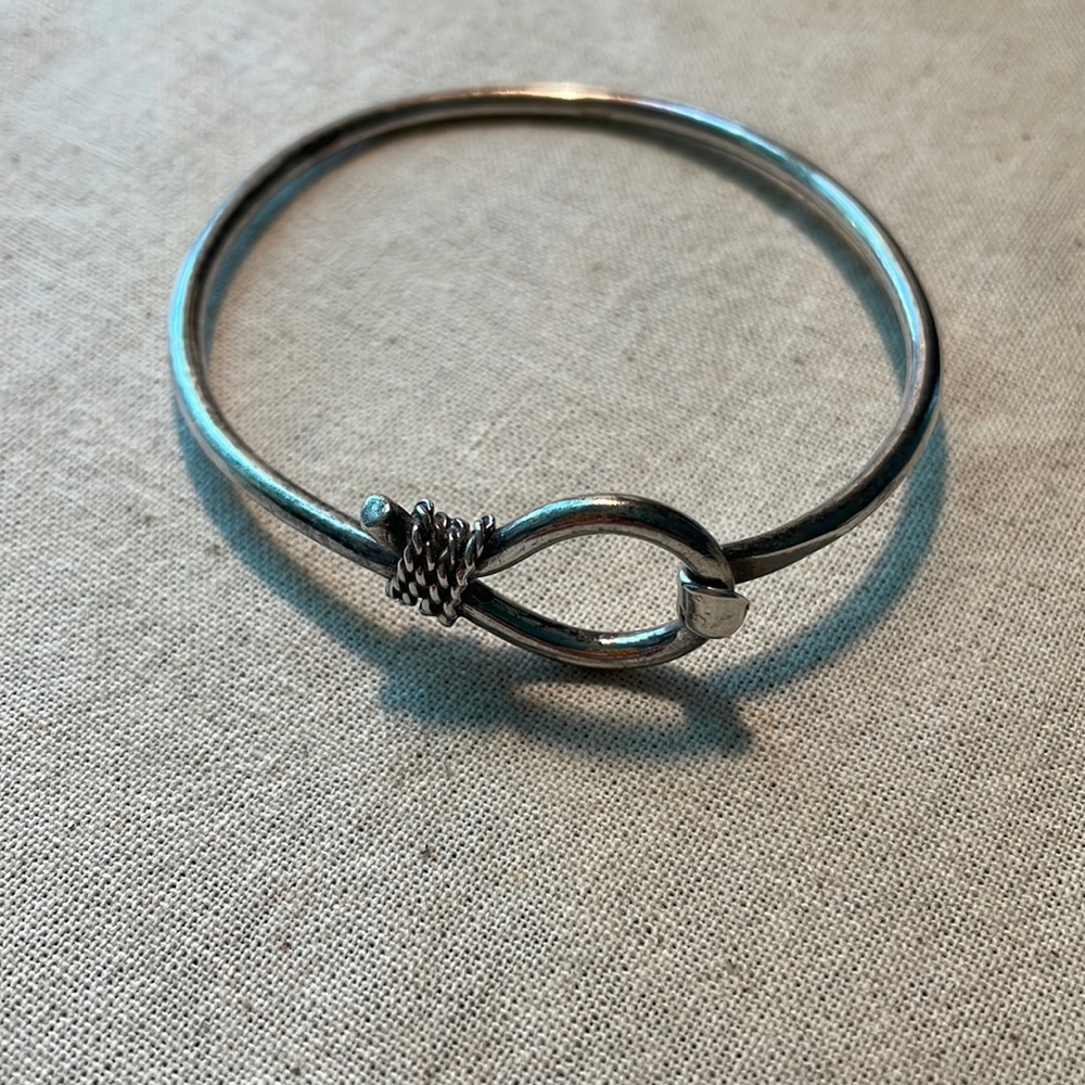 Silver bracelet with unique clasp